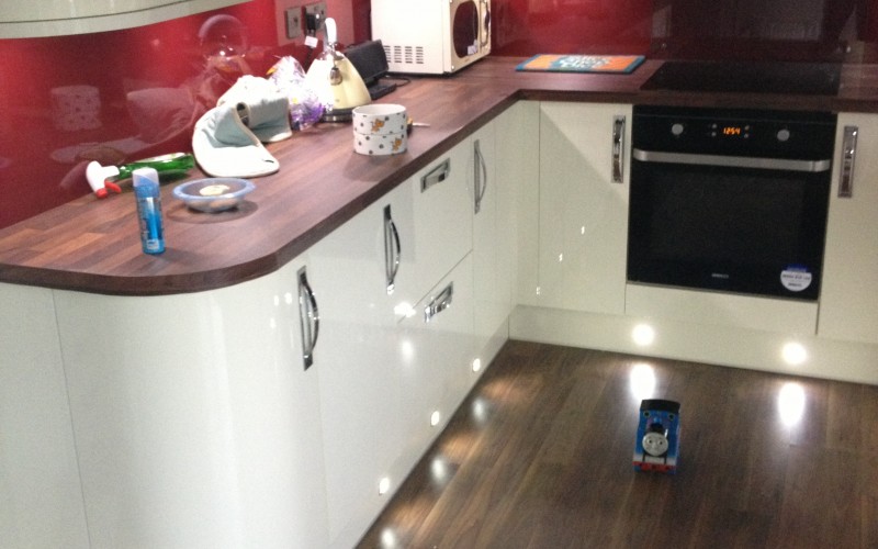 #pb_rslider_caption-1-14 Kitchen 2